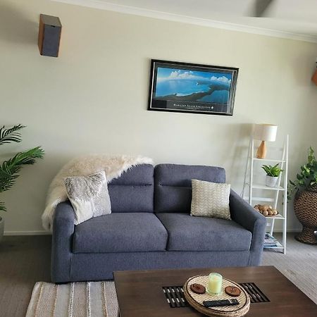 Watersons At Airlie Central Apartments شاطئ إيرلي المظهر الخارجي الصورة